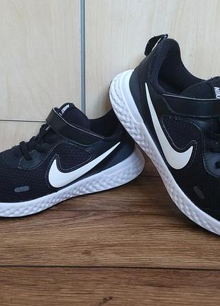 Кроссовки nike 35 размер