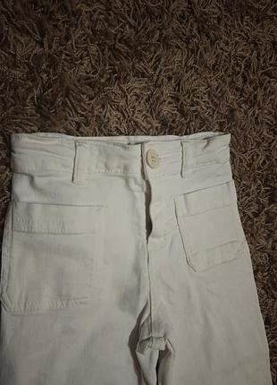 Білі джинси zara 2