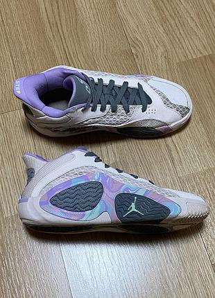 Кросівки універсальні air jordan tatum 2