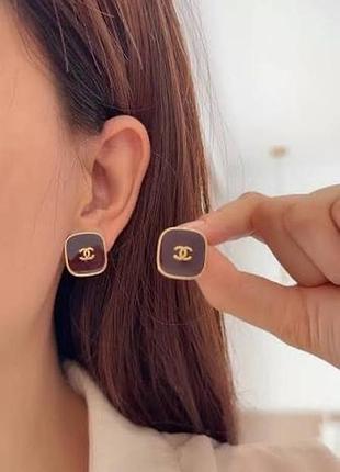 Сережки chanel 3