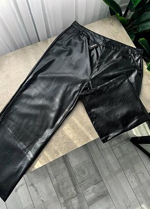 Штани зі штучної шкіри прямого крою straight leg boohoo