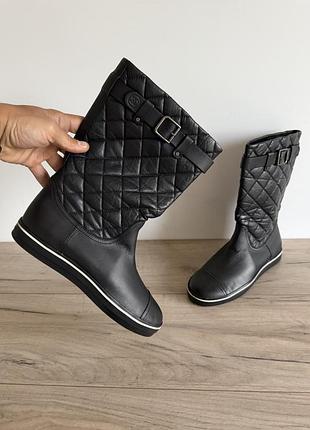 Черевики шкіряні chanel textured quilted boots оригінал