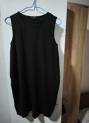 Короткое чёрное платье cos
