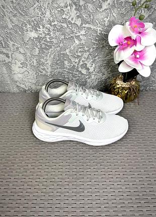 Nike revolution 6 кроссовки 39 размер беговые бежевые
