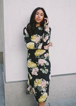 Сукня в квітковий принт h&m🌿 2