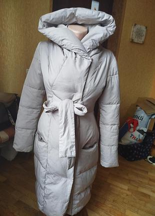Пуховик фирмы elisabetta frenchi