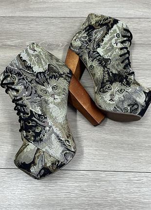 Jeffrey campbell lita cat tapestry шкіряні y2k черевики ботильйони стріпи на платформі на підборах натуральна шкіра гобелен принт котики р.36 37 літи