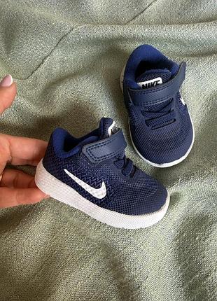 Кросівки nike оригинал р.17 3