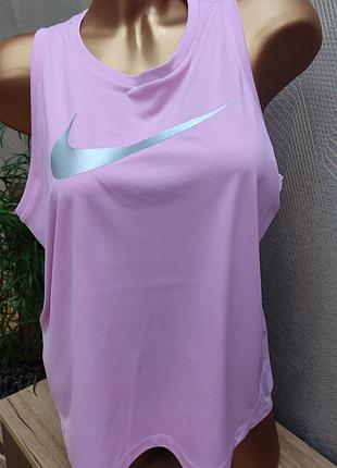 Красивая оригинальная спортивная майка nike