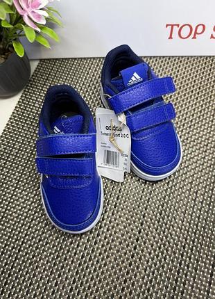 Оригінальні кросівки adidas 2