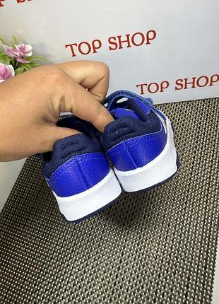 Оригінальні кросівки adidas 6
