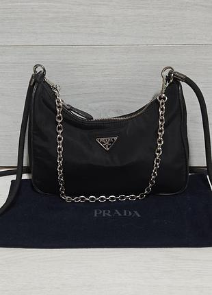 Нейлонова крос боді сумочка в стилі prada