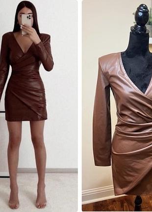 Жіноча коротка сукня zara зі штучної шкіри, коричнева, розмір s-m
