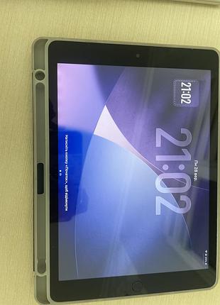 Ipad 9 64gb — без подряпин, є нюанс із сенсором