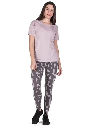 320 грн 
жіноча оригінальна футболка nike w nk dry miler top ss gx 890349-684.
розмір м