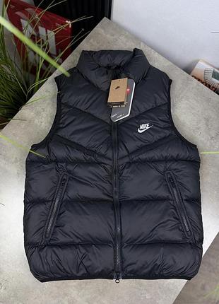 Жилетка nike storm-fit windrunner black мужская утепленная безрукавка черная s-xl