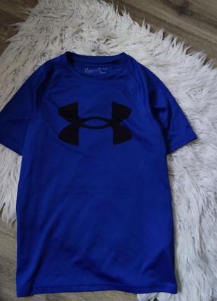 Футболка under armour на зріст 140-146 см