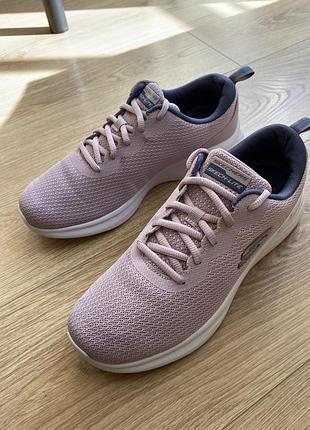 Кросівки жіночі skechers рожеві, розмір 40, довжина устілки 26 см