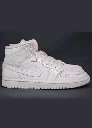 Air jordan 1 mid triple white patent кросівки кеди жіночі високі шкіряні лакові білі оригінал 37-38 р/24 см nike reebok puma adidas