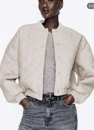 Брендовий бомбер беж жіночий обʼємний zara😍