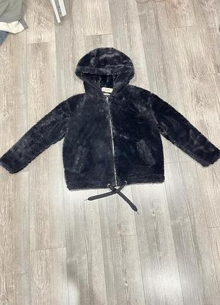 Куртка жіноча pull and bear зі штучного хутра чорна