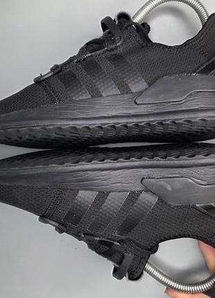Кроссовки adidas 6