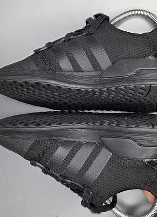 Кроссовки adidas 5