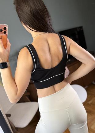 Чорний еластичний спортивний топ workout 4