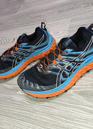 Кросівки для бігу asics trabuco max 3