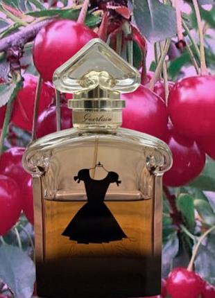 Guerlain la petite robe noire