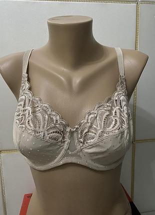 Вбюстгальтер marks and spencer 85b
