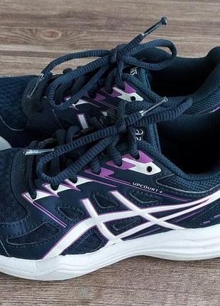 Кроссовки asics upcourt 4. размер 33,5.