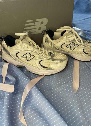 Кроссовки new balans 530