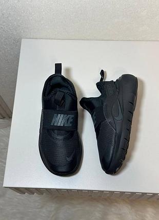 Кросівки nike(стан ідеальний)  •розмір 28,5(17,5 пише, за власними замірами 18 см)
