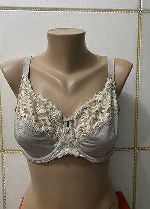Бюстгальтер мʼяка чашка marks and spencer 90c