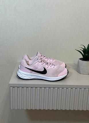 Кросівки nike. стан ідеальний  •розмір 35,5(22,5 см)