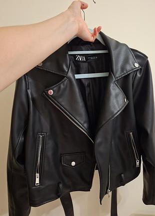 Куртка. zara