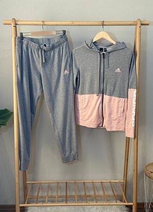 Костюм жіночий adidas  •розмір l