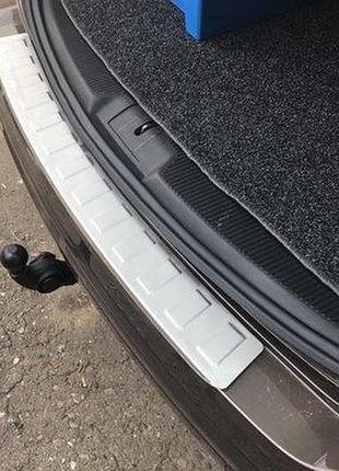Накладка хромированная на задний бампер volkswagen sharan 2010-, carmos, 6455339