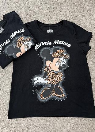 Нова бавовняна чорна футболка disney minnie mouse із леопардовим принтом та стразами, яка прикрашена стразами і  написом "minnie mouse" xl -xxl