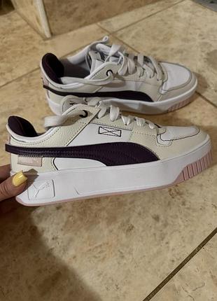 Кросівки білі з фіолетовими вставками puma оригінал, 37.5