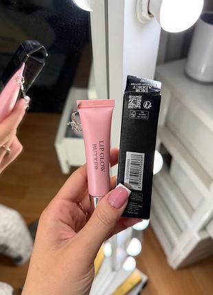 Dior addict lip glow butter — зволожувальний блиск-бальзам для губ