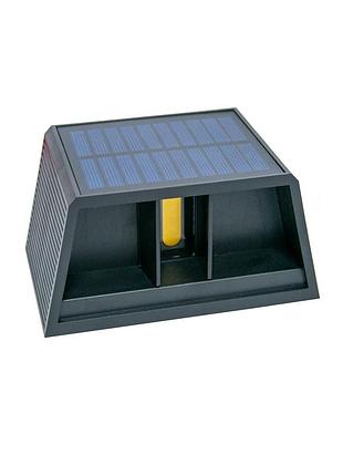 Настінний вуличний світильник на сонячній батареї садовий ліхтар solar wall lamp hs-8032