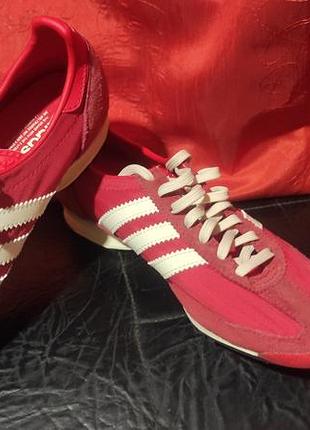Стильные женские замшевые кроссовки adidas
