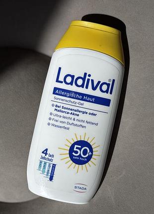 Сонцезахисний гель ladival allergische haut sonnenschutz-gel lsf 50+ (сонцезахисний гель stada ladival для шкіри, схильної до алергії, spf 50+),200 мл