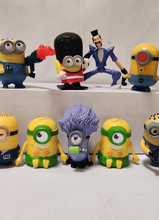 Комплект фігурок міньйонів з happy meal mcdonald's