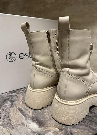 Черевики estro 4