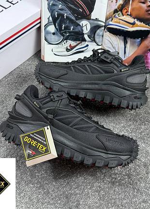 Moncler trailgrip black gore tex