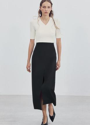 Футболка жіноча біла з v-подібним вирізом zara new