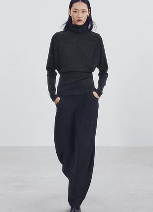 Футболка женская с высоким воротником черная zara new